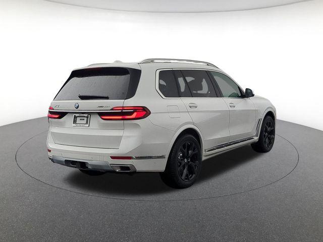 new 2026 BMW X7 car, priced at $96,330