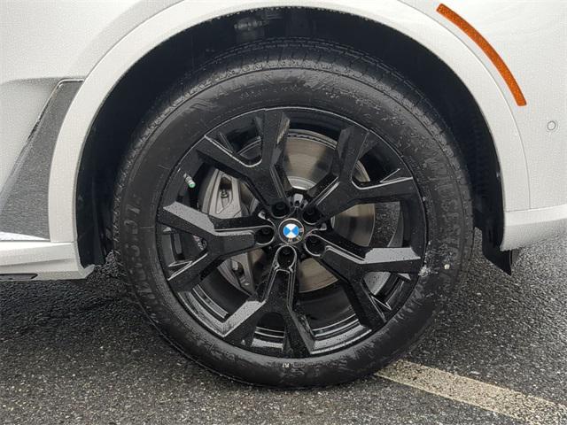 new 2026 BMW X7 car, priced at $96,330