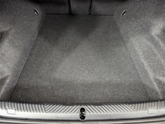 used 2025 BMW M5 car, priced at $118,962