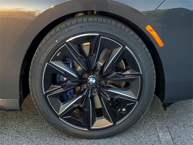 new 2026 BMW 760 car, priced at $139,875