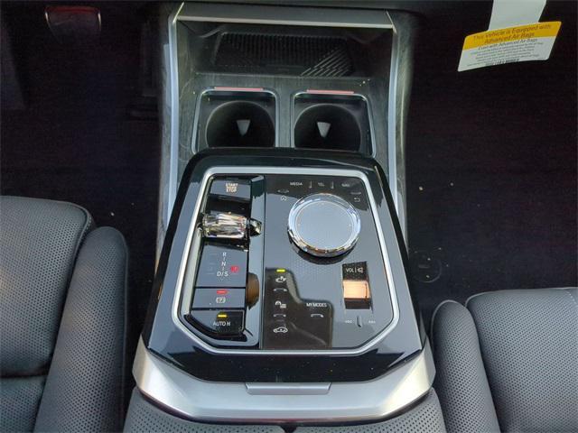 new 2026 BMW 760 car, priced at $139,875