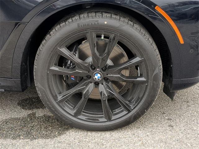 new 2026 BMW X7 car, priced at $124,200