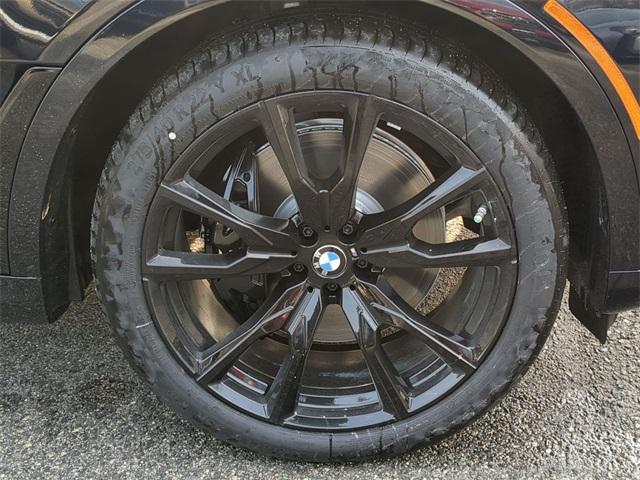 new 2026 BMW X7 car, priced at $103,300