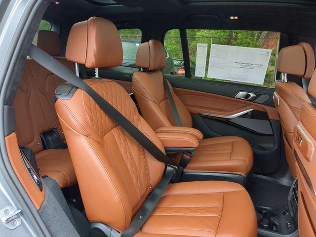 new 2027 BMW X7 car, priced at $109,500