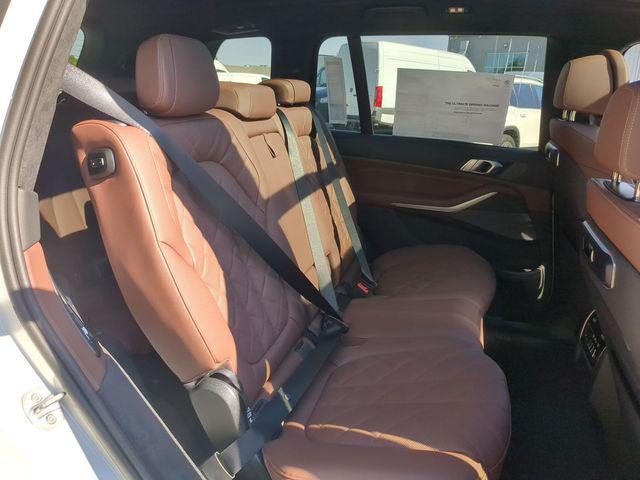 new 2027 BMW X7 car, priced at $96,550