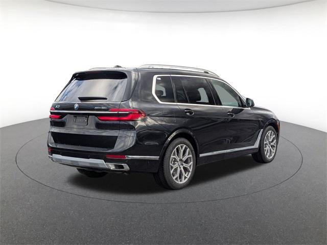 new 2026 BMW X7 car, priced at $93,625