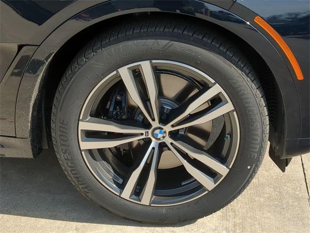 new 2026 BMW X7 car, priced at $121,575
