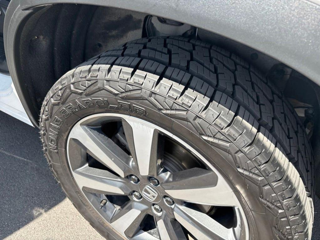 used 2024 Honda Pilot car, priced at $39,022