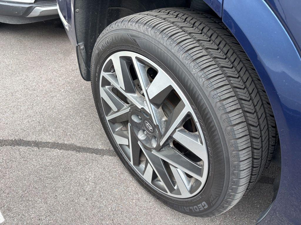used 2023 Hyundai Santa Fe car, priced at $30,375