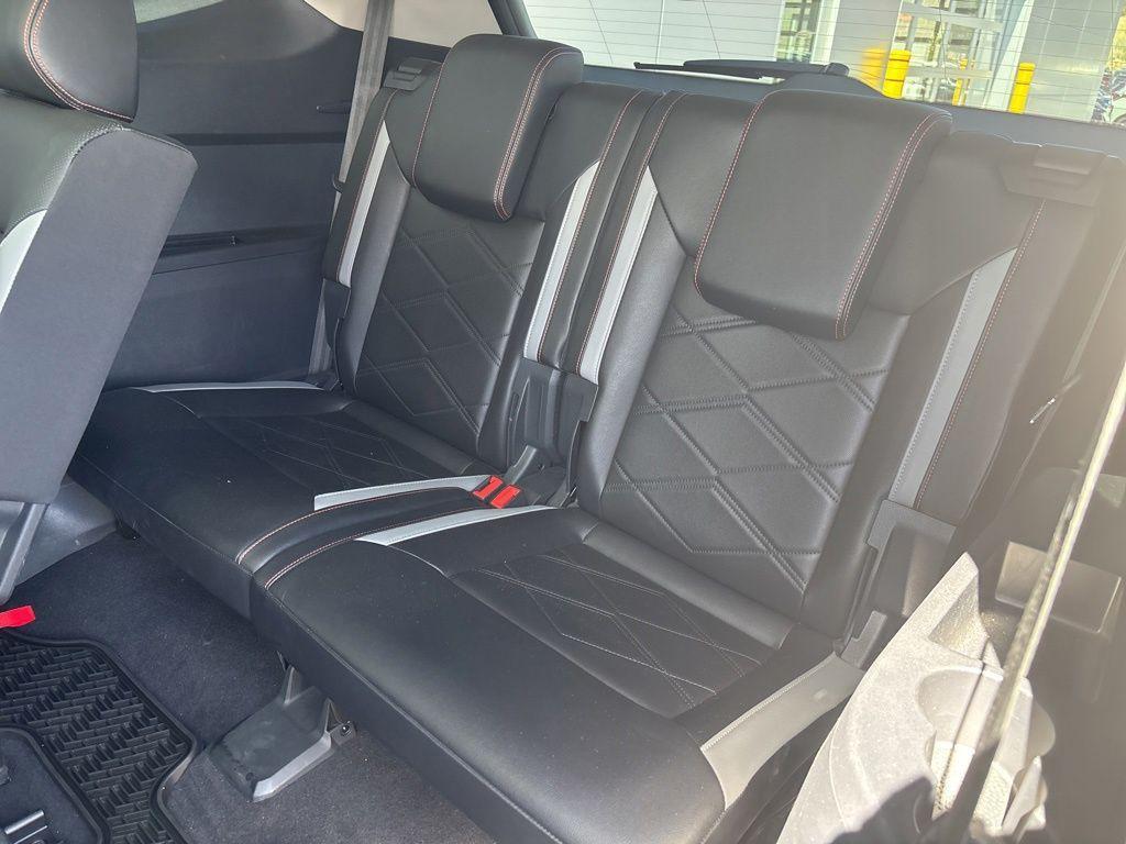 used 2024 Volkswagen Atlas car, priced at $35,293