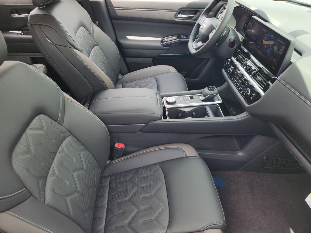 new 2026 Nissan Pathfinder car, priced at $48,188