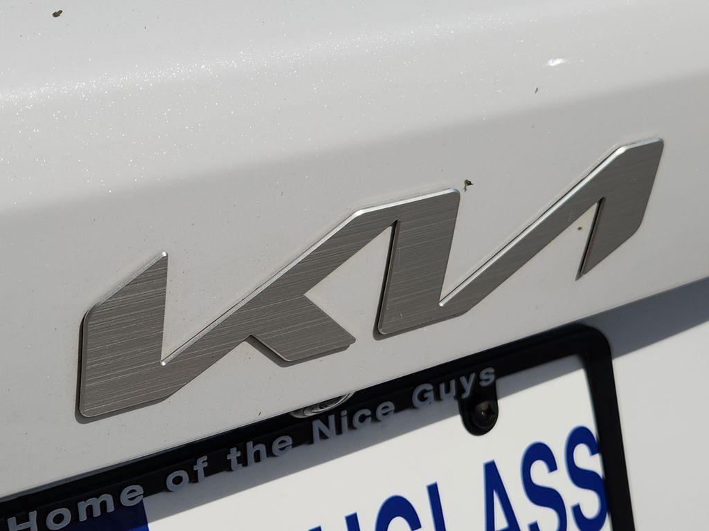 used 2022 Kia Sorento car, priced at $22,988