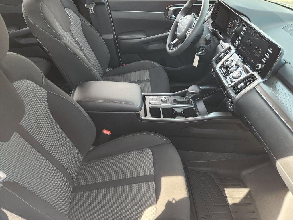 used 2022 Kia Sorento car, priced at $22,988