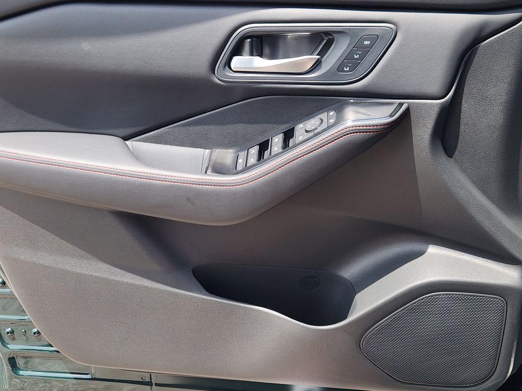 new 2026 Nissan Rogue car, priced at $32,277