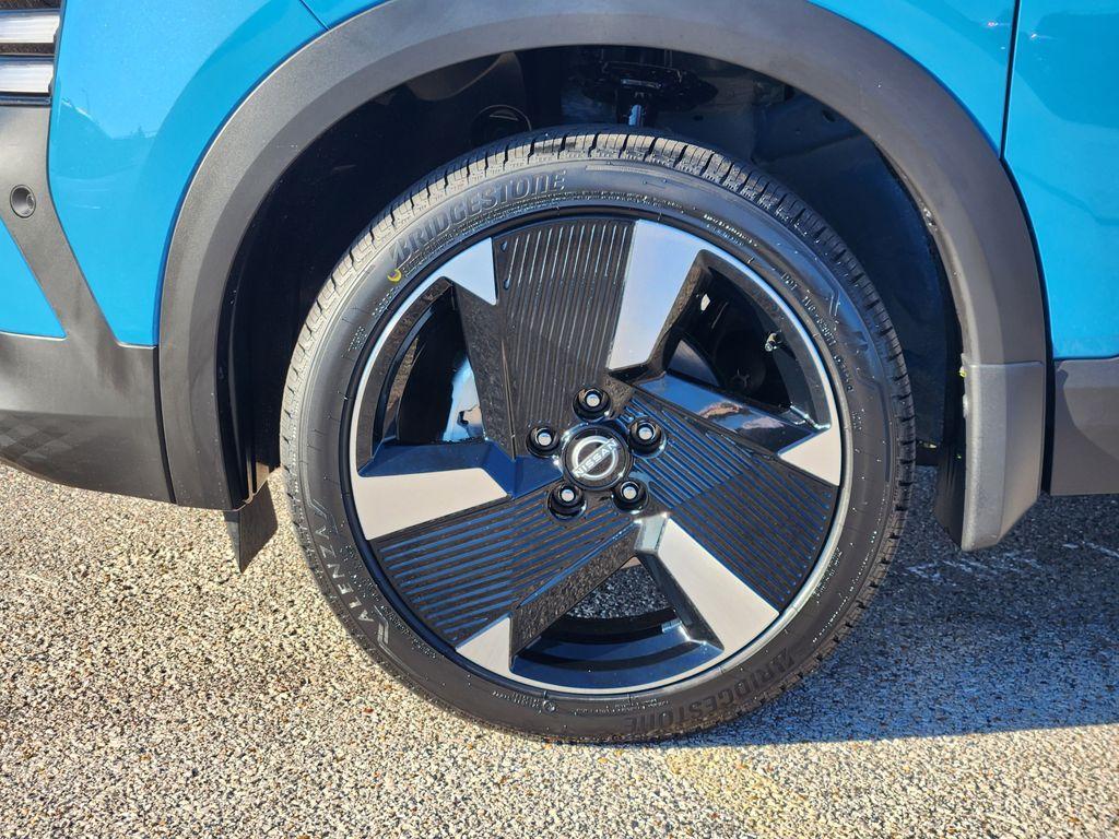 new 2026 Nissan Kicks car, priced at $29,236