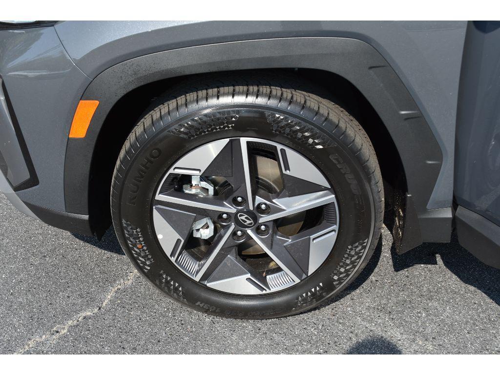 new 2025 Hyundai Tucson car, priced at $34,259