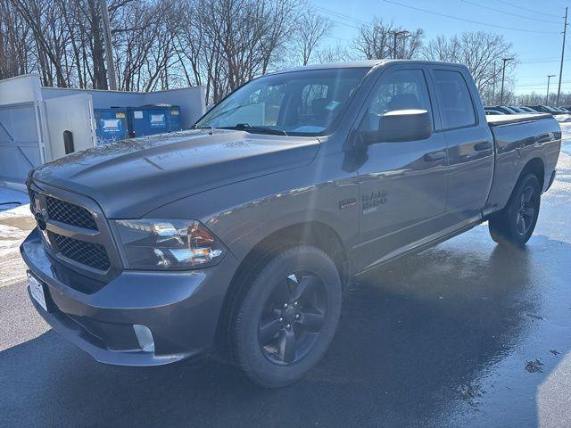 used 2019 Ram 1500 Classic car, priced at $16,225