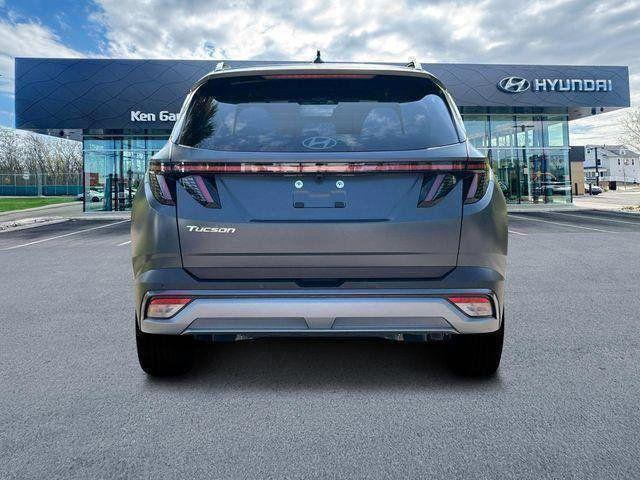 new 2025 Hyundai Tucson car, priced at $35,868