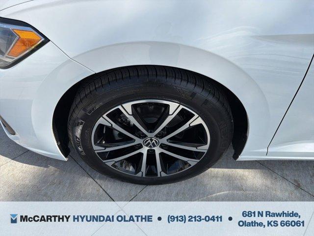 used 2023 Volkswagen Jetta car, priced at $21,294