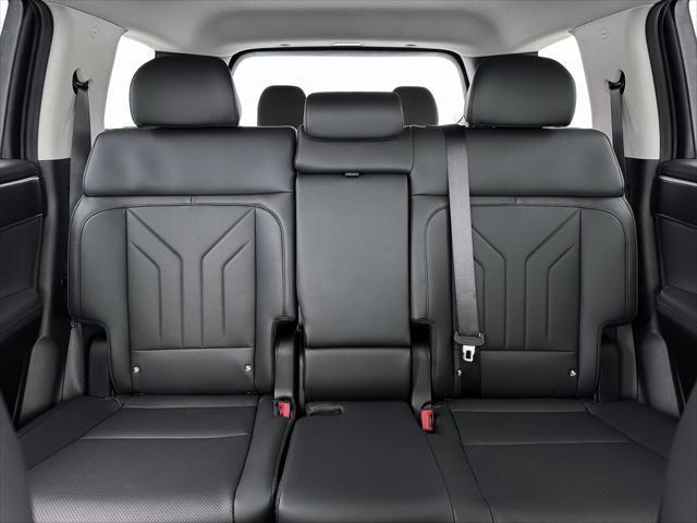 new 2026 Hyundai Santa Fe car, priced at $39,856