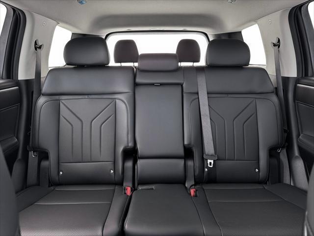 new 2026 Hyundai SANTA FE HEV car, priced at $43,769