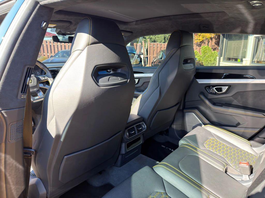 used 2020 Lamborghini Urus car