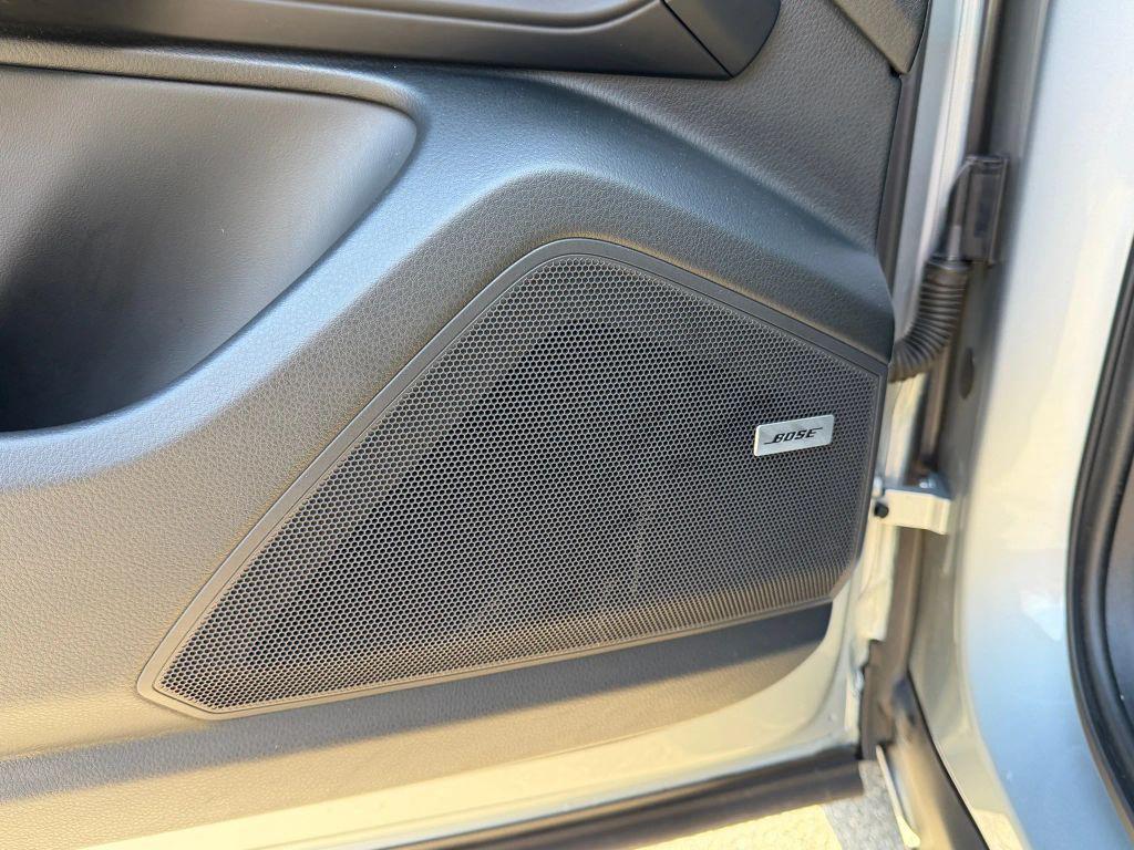 used 2020 Porsche Cayenne car, priced at $33,500