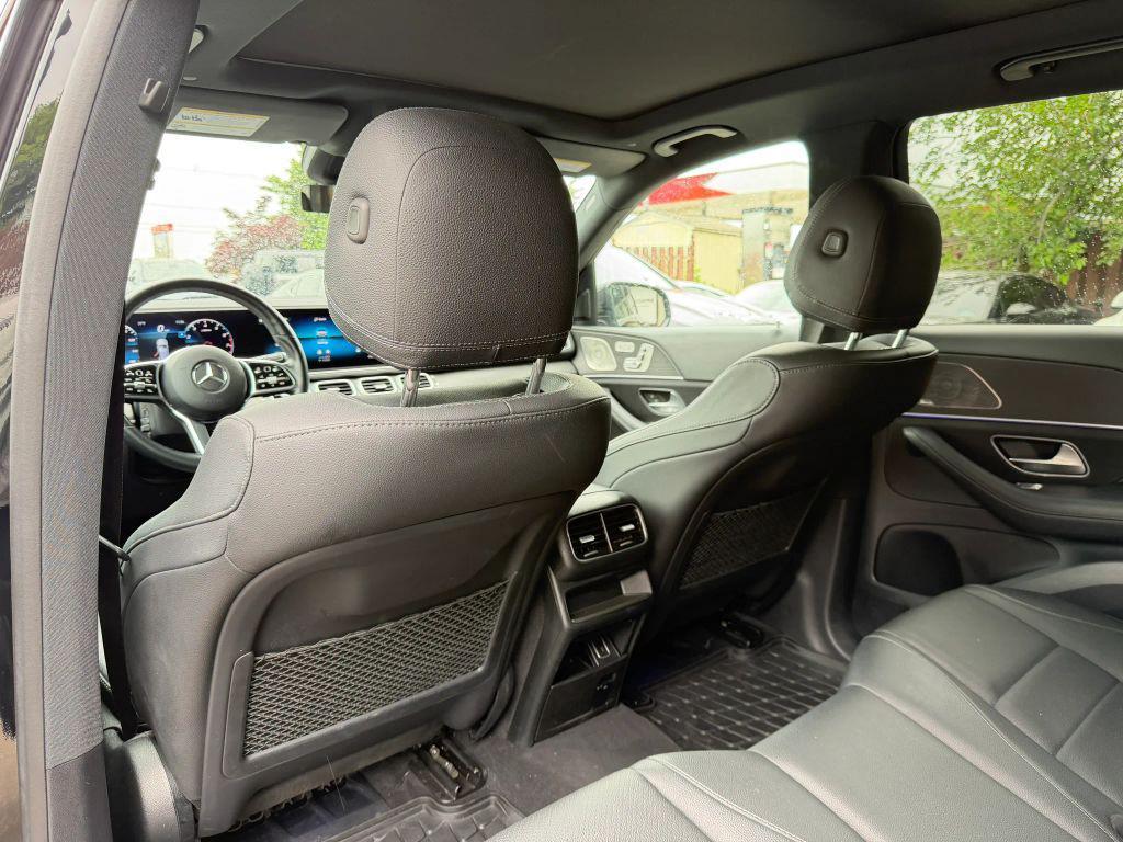 used 2022 Mercedes-Benz GLE 350 car, priced at $39,200