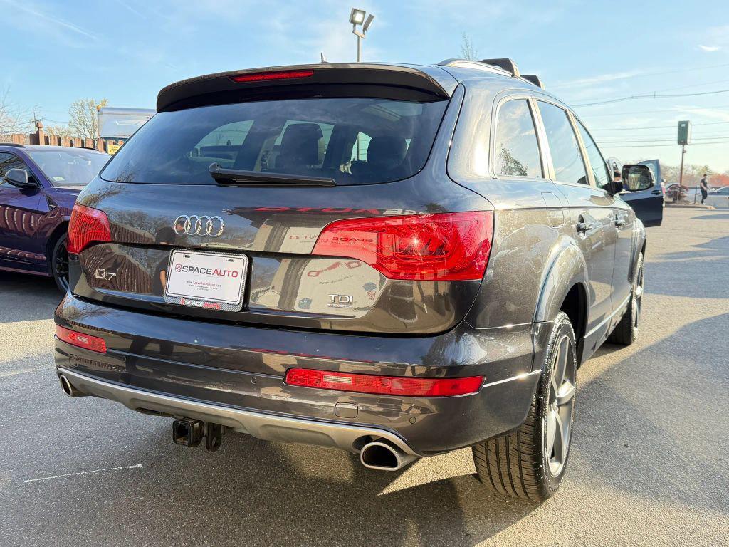 used 2015 Audi Q7 car, priced at $14,900