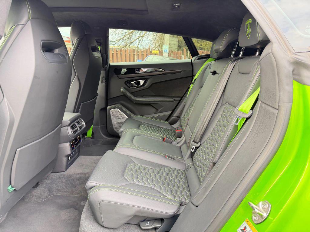 used 2022 Lamborghini Urus car, priced at $219,900