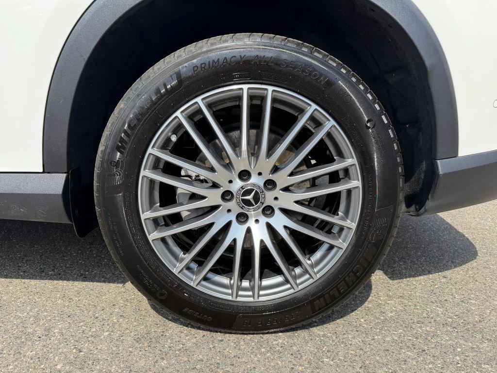 used 2024 Mercedes-Benz GLC 300 car, priced at $39,800