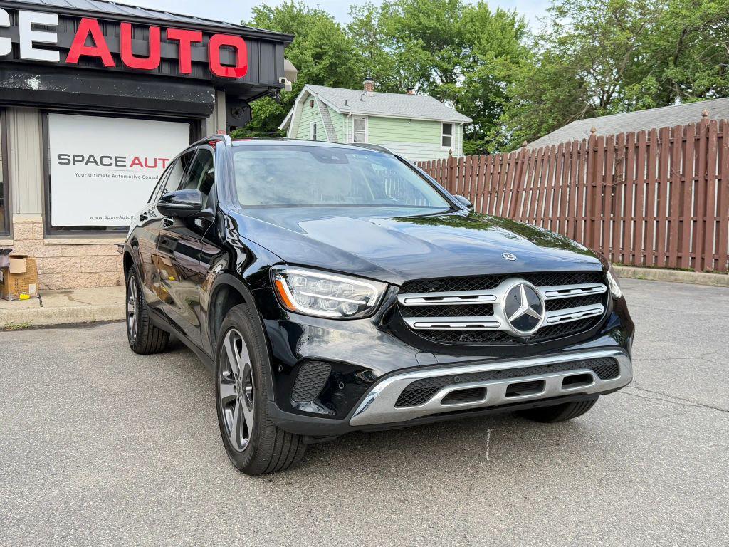 used 2022 Mercedes-Benz GLC 300 car, priced at $27,500