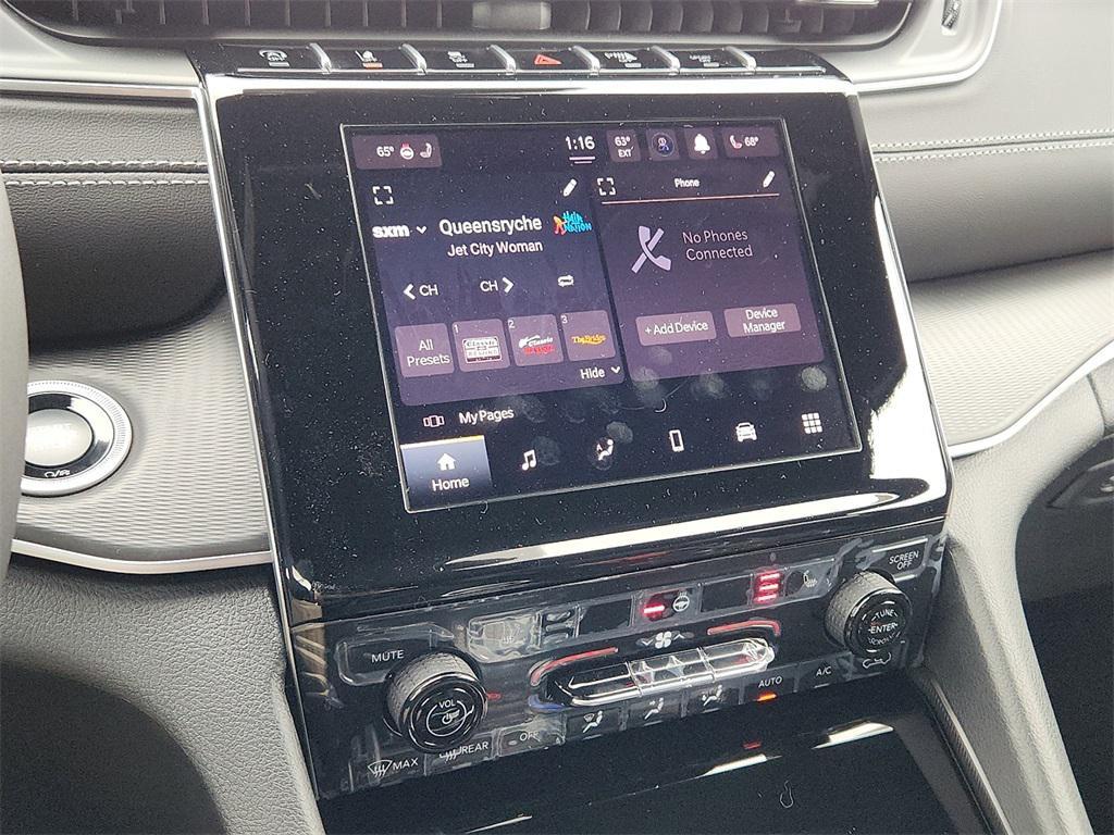 new 2025 Jeep Grand Cherokee L car, priced at $48,730