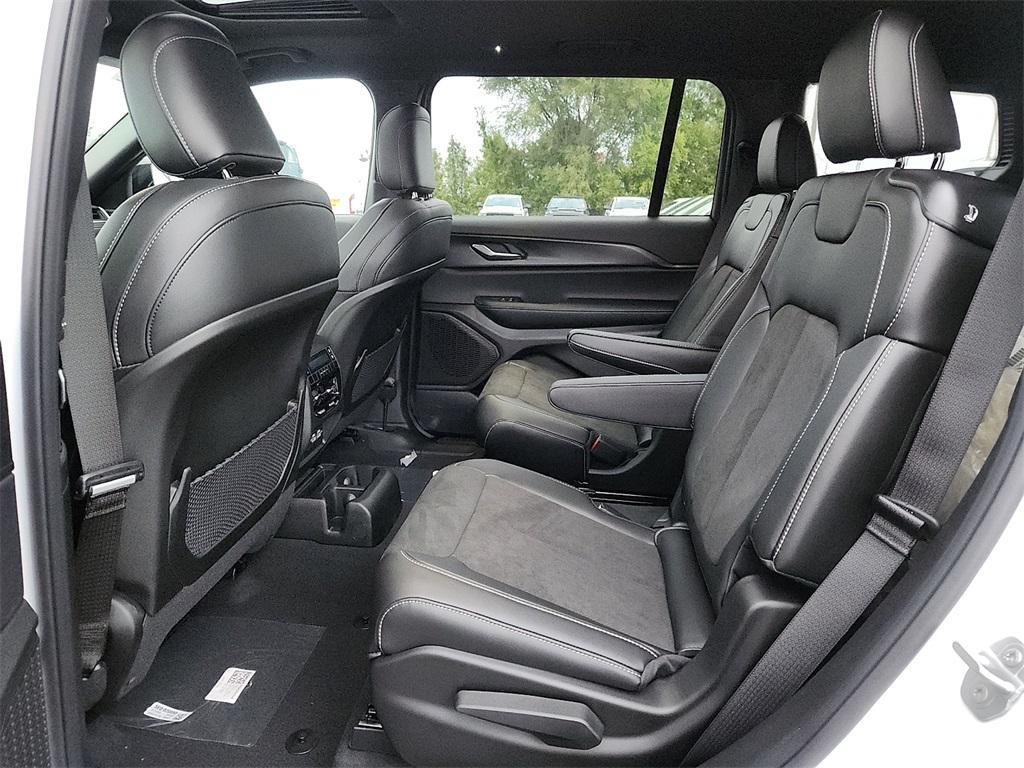 new 2025 Jeep Grand Cherokee L car, priced at $48,135