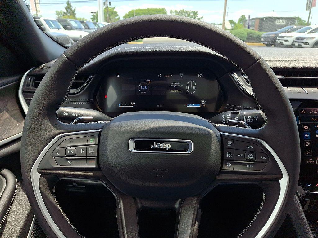 new 2026 Jeep Grand Cherokee car, priced at $50,910