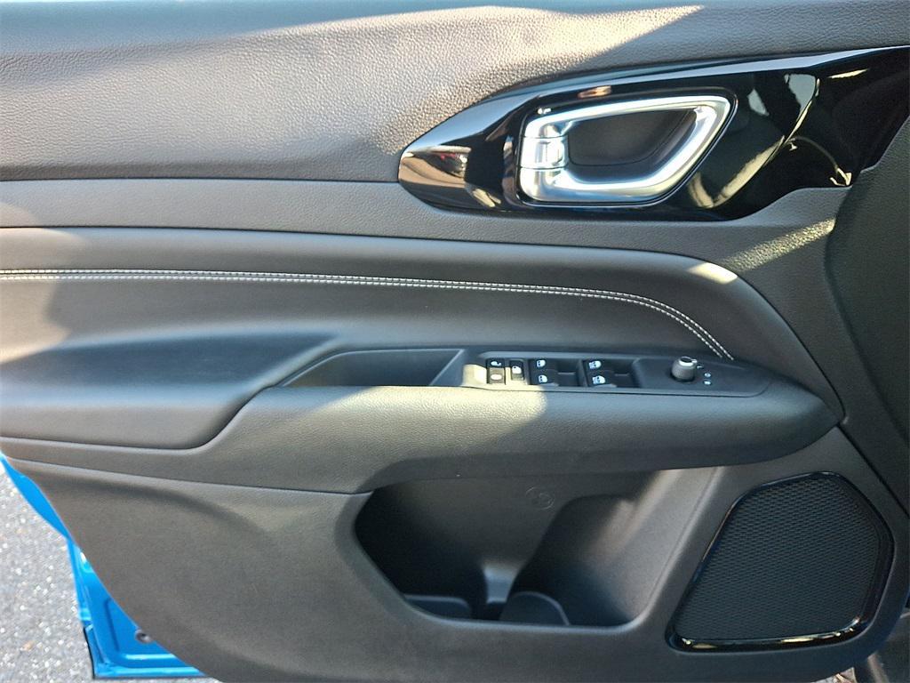 used 2023 Jeep Compass car, priced at $22,500