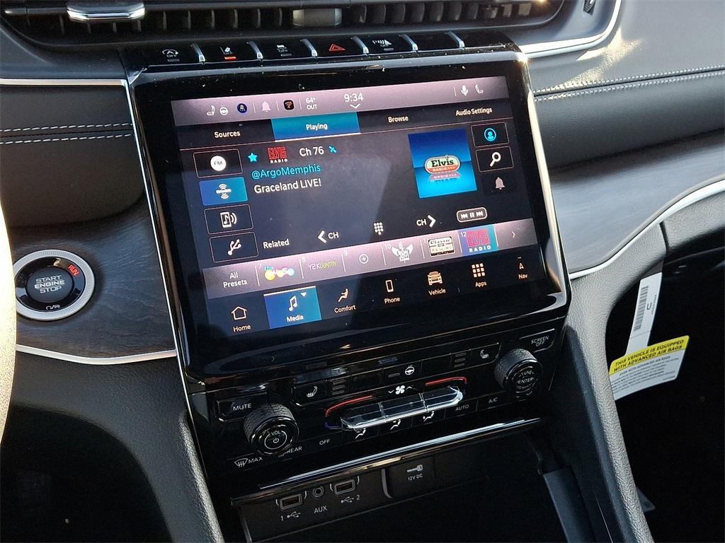 new 2025 Jeep Grand Cherokee car, priced at $52,735