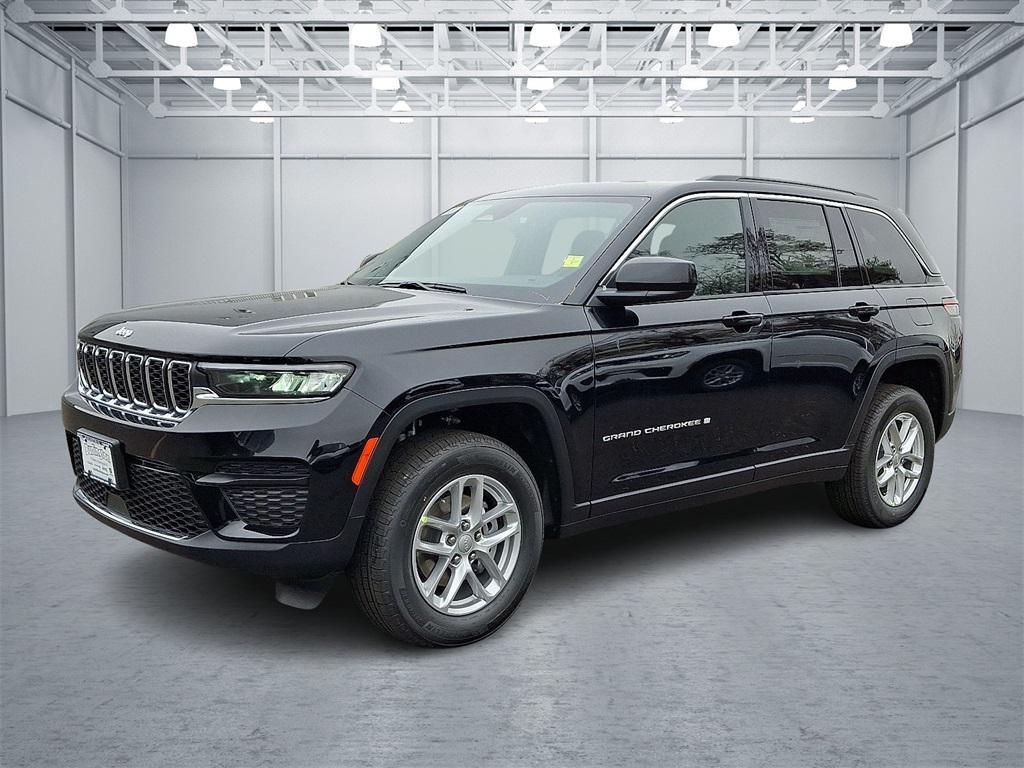 new 2025 Jeep Grand Cherokee car, priced at $44,170