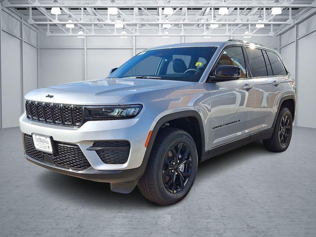 new 2025 Jeep Grand Cherokee car, priced at $46,730