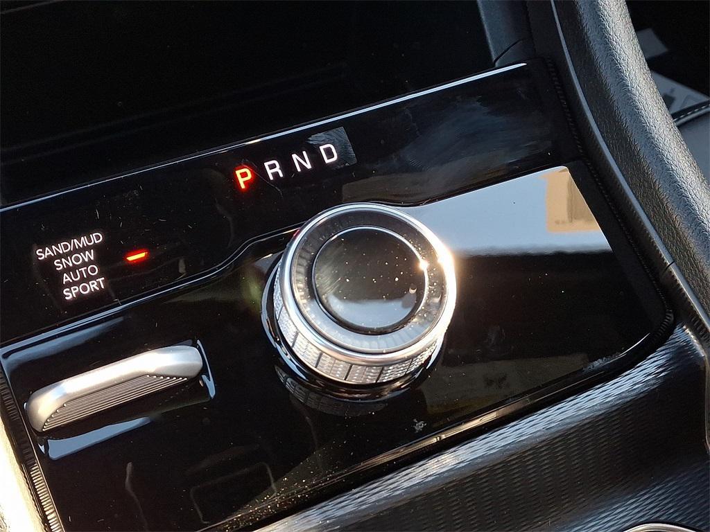 new 2025 Jeep Grand Cherokee car, priced at $52,735