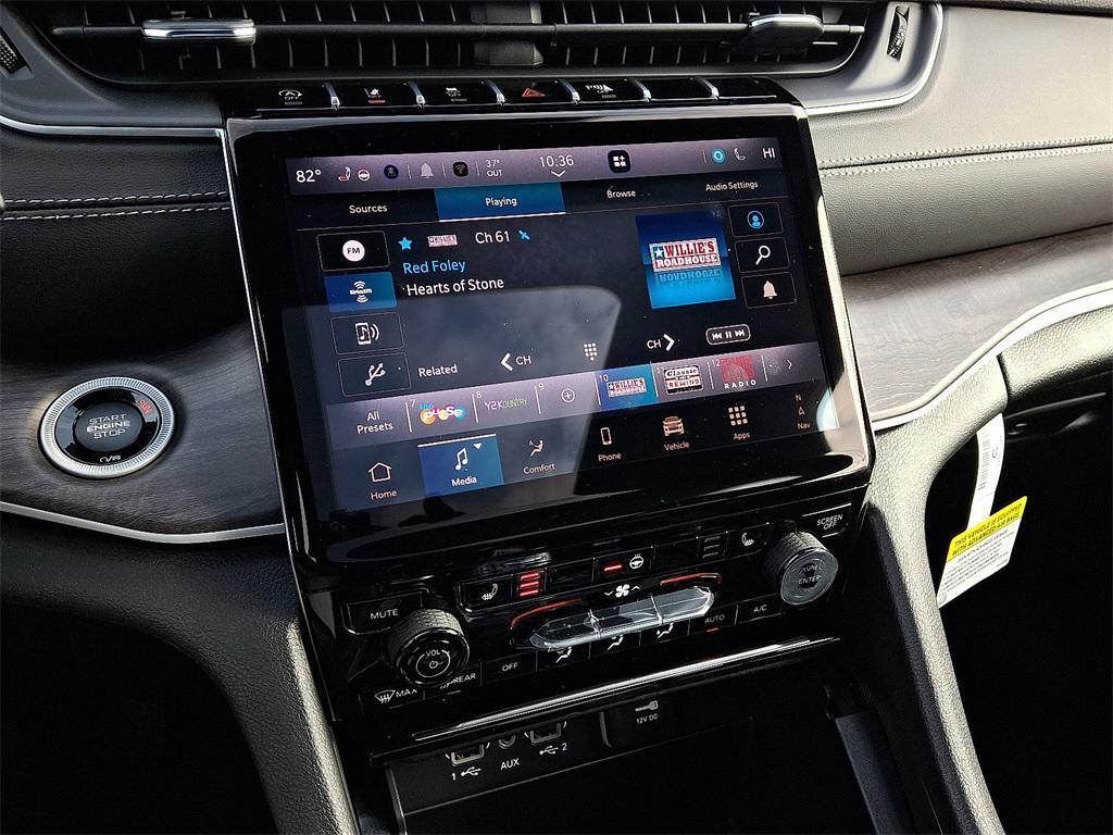 new 2025 Jeep Grand Cherokee car, priced at $52,735