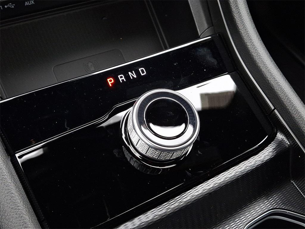 new 2025 Jeep Grand Cherokee car, priced at $43,575