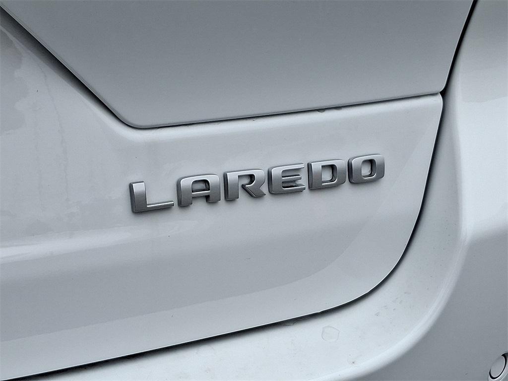 new 2025 Jeep Grand Cherokee car, priced at $43,575