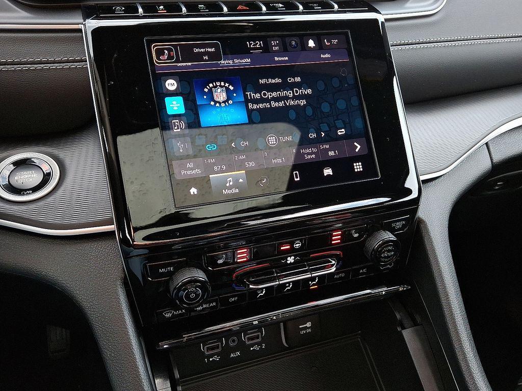 new 2025 Jeep Grand Cherokee car, priced at $46,730