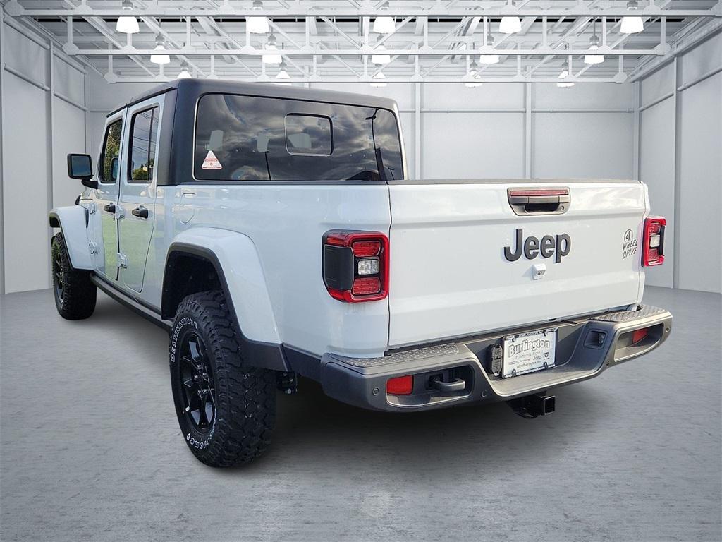 new 2025 Jeep Gladiator car, priced at $54,630