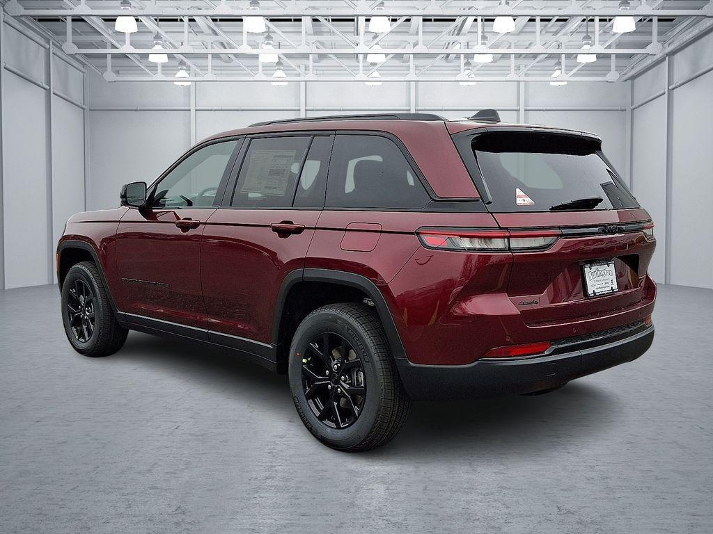 new 2025 Jeep Grand Cherokee car, priced at $46,730