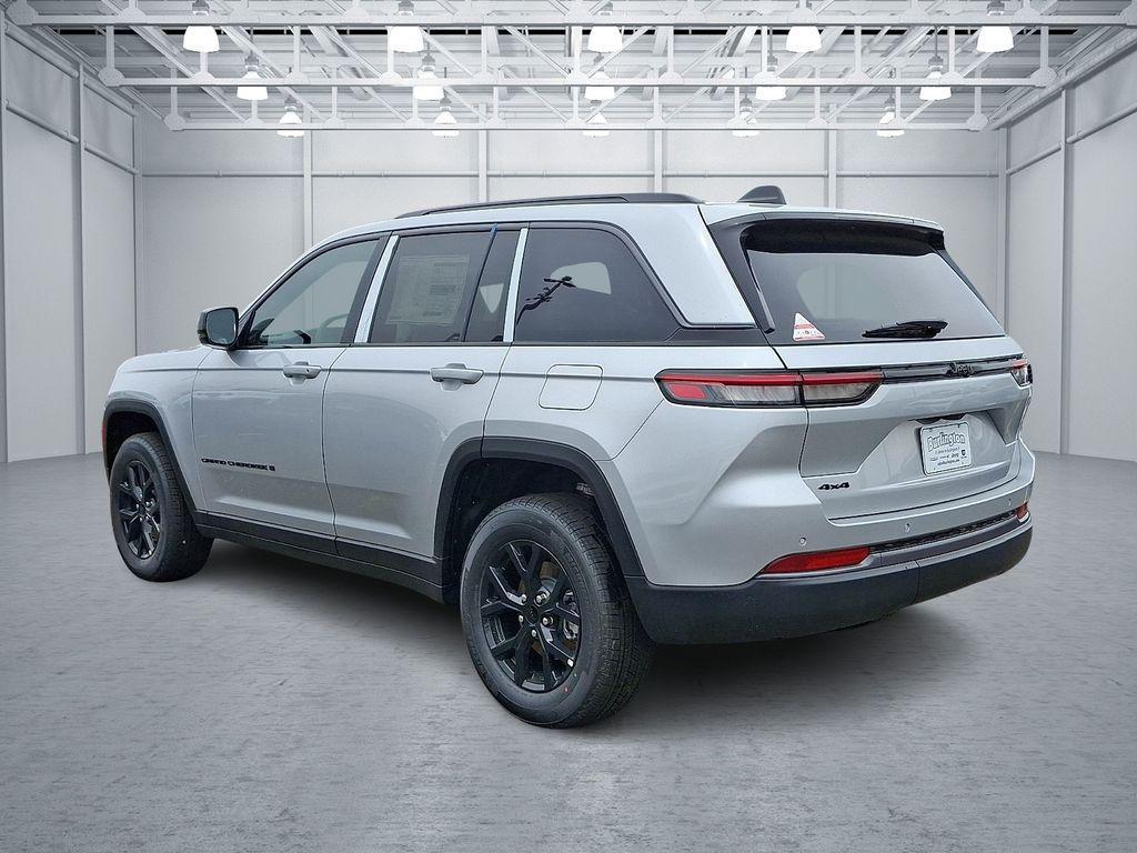 new 2026 Jeep Grand Cherokee car, priced at $48,945