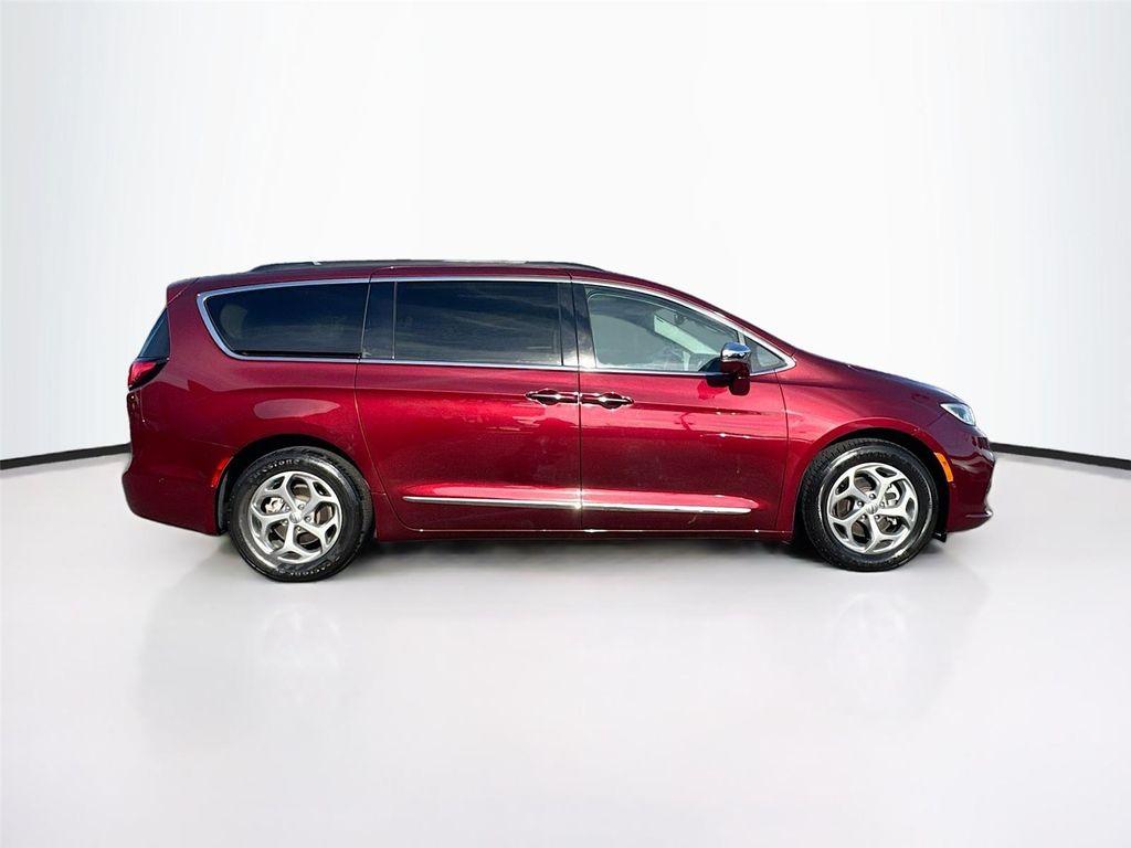 used 2022 Chrysler Pacifica car, priced at $22,400