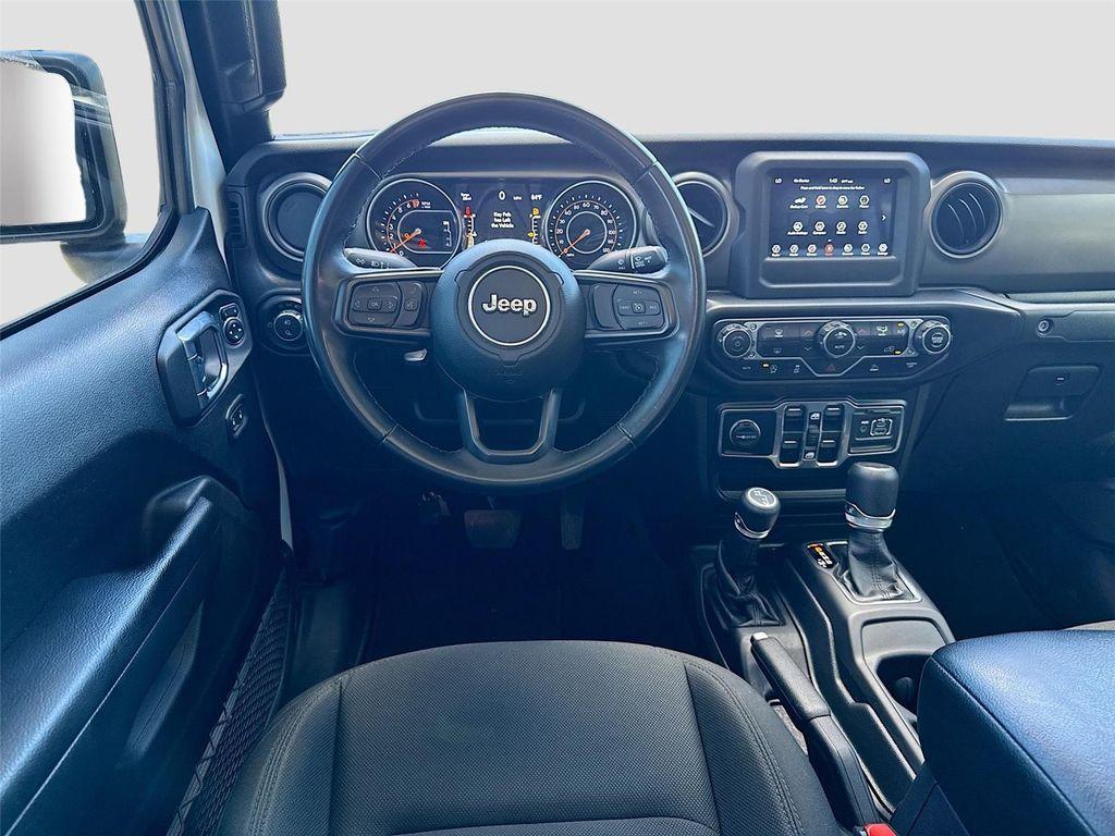 used 2022 Jeep Gladiator car, priced at $29,400