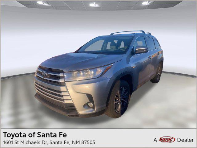 used 2017 Toyota Highlander car, priced at $18,999